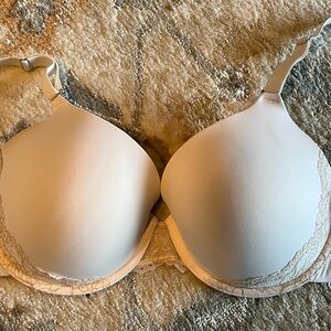 Elegant Cream Lace Bra